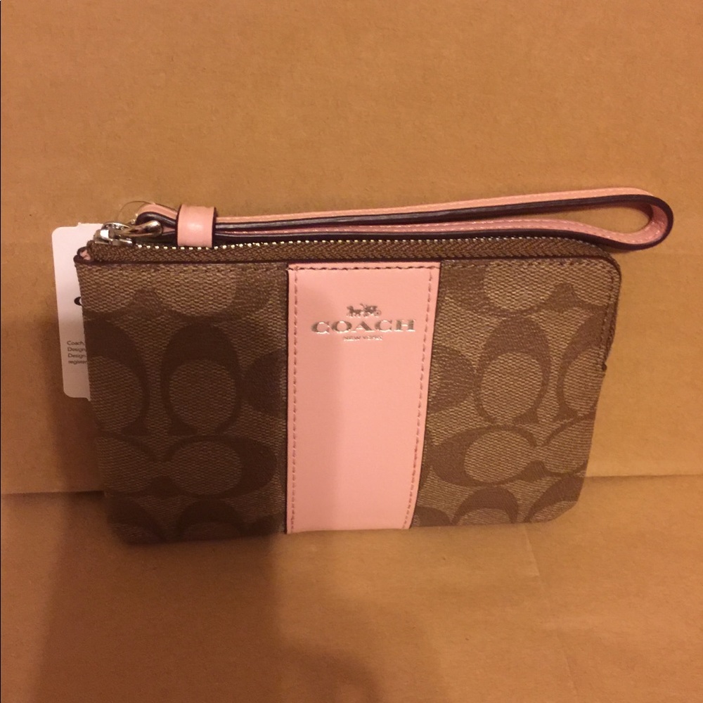 🌸🔥SOLD🔥🌸Coach Wallet 🌸 - Picture 3 of 8